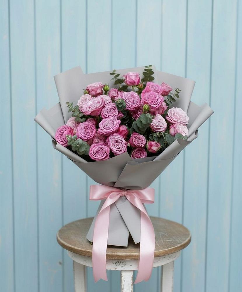 Букет цветов из: Розы в Первомайском Алтайского края