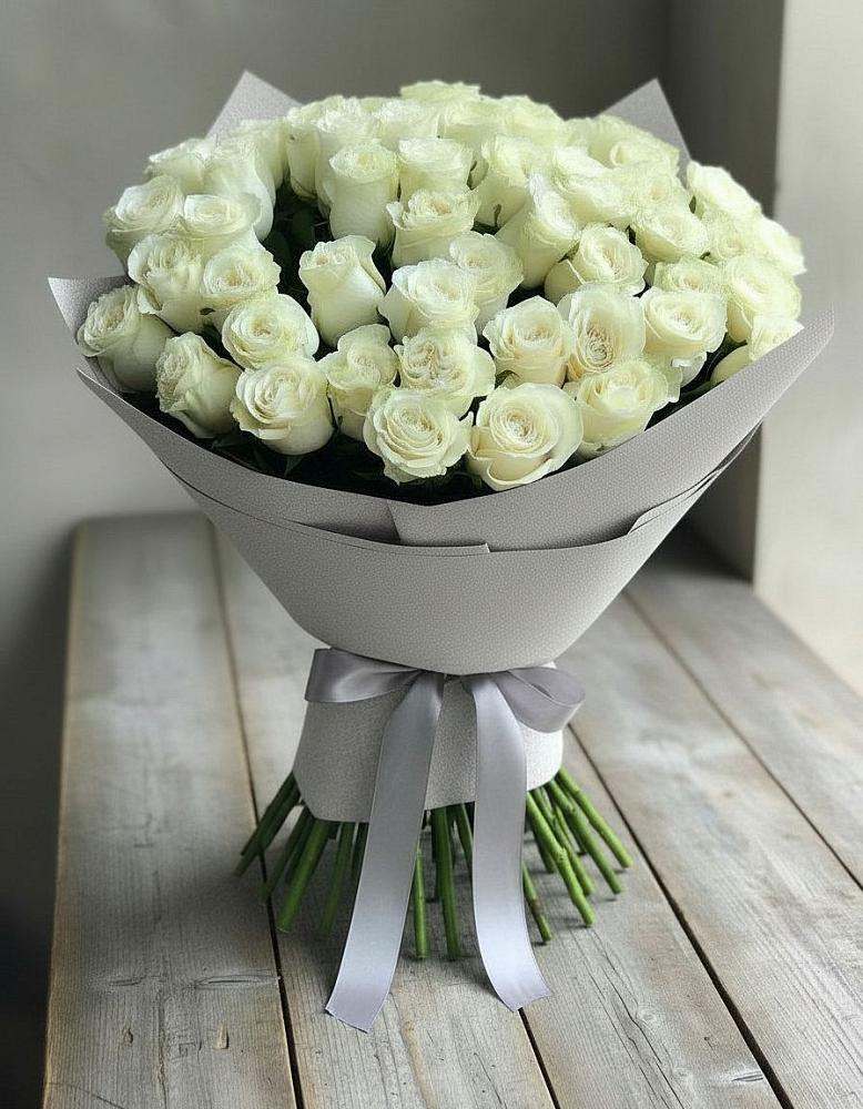 Букет 35 Белых роз в Первомайском Алтайского края