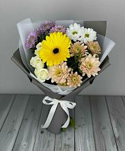 Букет цветов из:  Розы, Герберы и Хризантемы в Первомайском Алтайского края