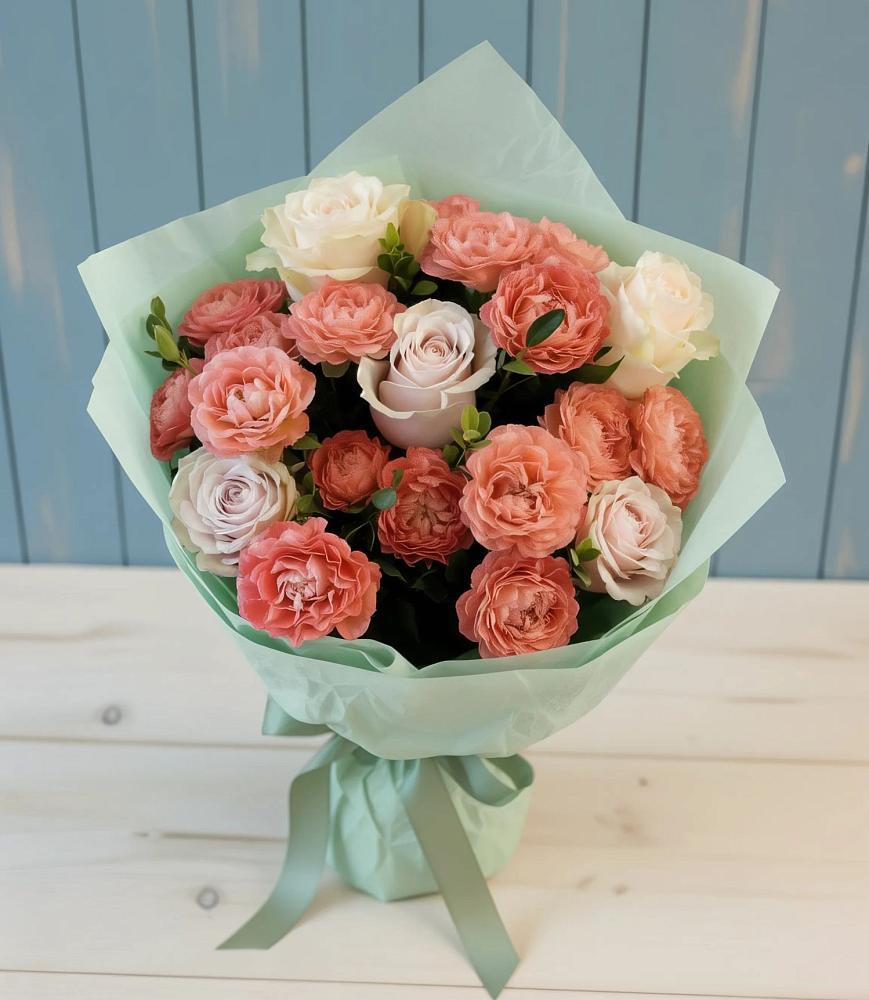 Букет цветов из: Розы в Первомайском Алтайского края