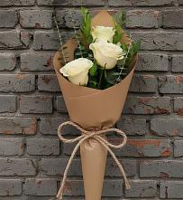 Букет цветов из:  Розы в Первомайском Алтайского края