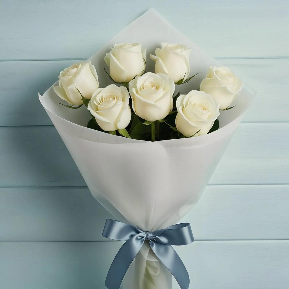 Букет 7 Белых роз Эдлесс Лав в Первомайском Алтайского края
