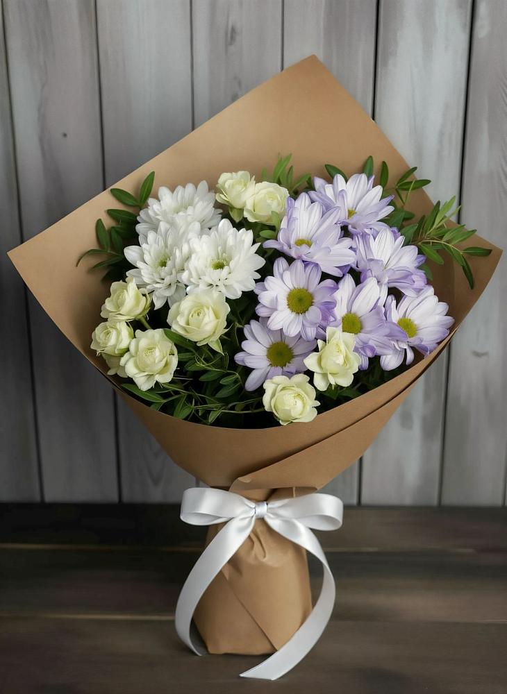 Букет цветов из: Хризантемы и Розы в Первомайском Алтайского края