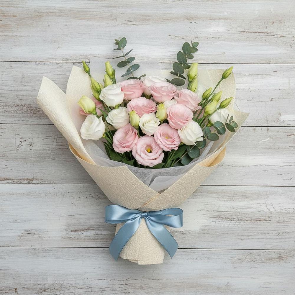 Букет цветов из: Лизиантусы в Первомайском Алтайского края